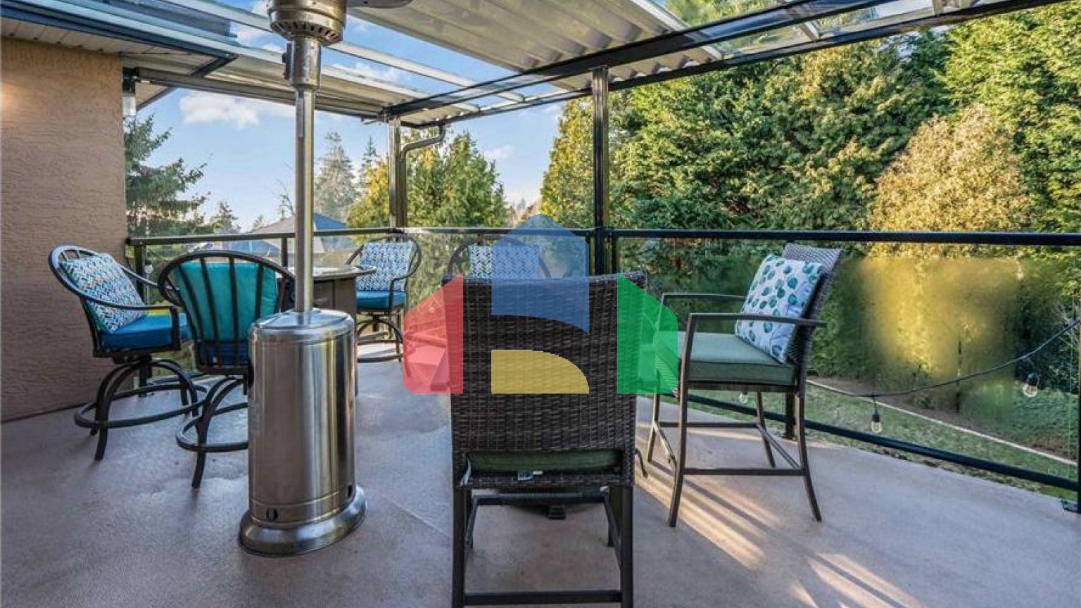 Residential - Single Family Home - Surrey, Canada - Canada