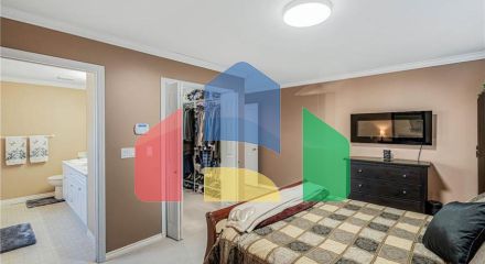 Residential - Single Family Home - Surrey, Canada - Canada