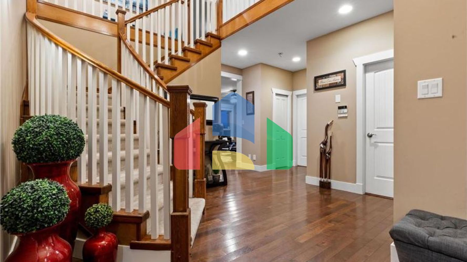 Residential - Single Family Home - Surrey, Canada - Canada