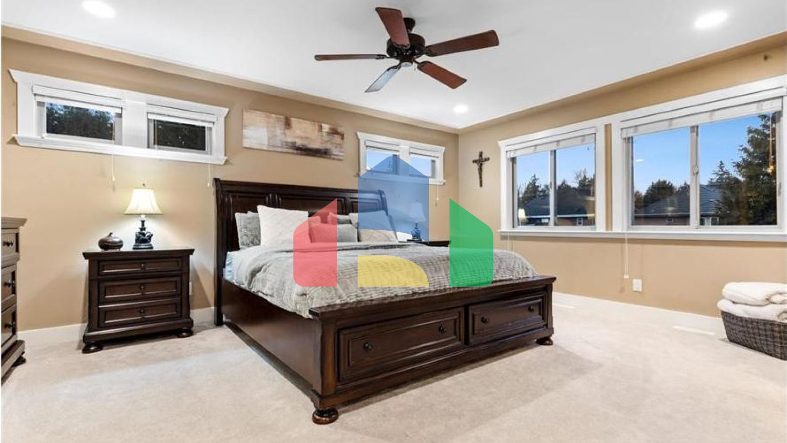 Residential - Single Family Home - Surrey, Canada - Canada