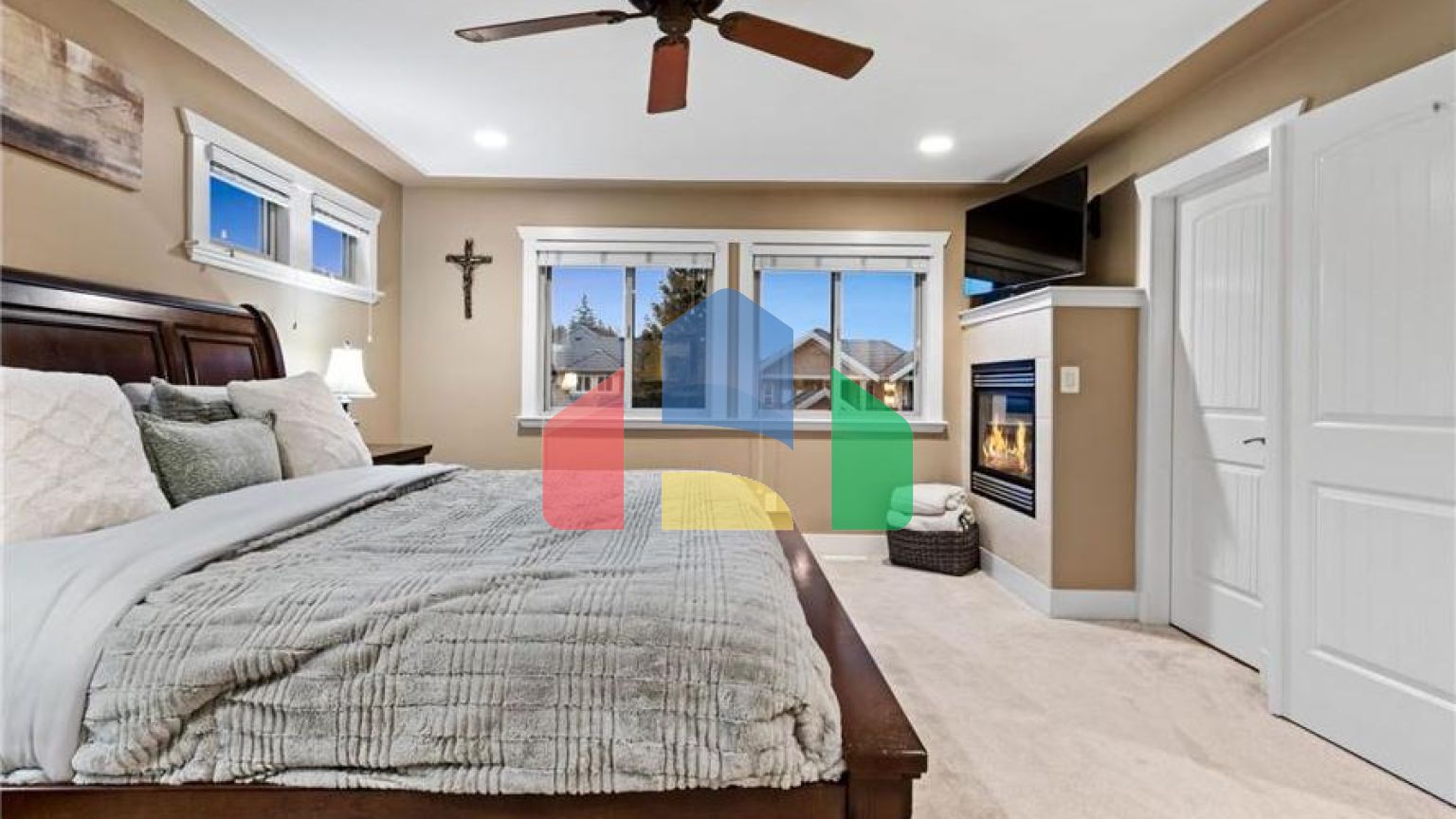 Residential - Single Family Home - Surrey, Canada - Canada