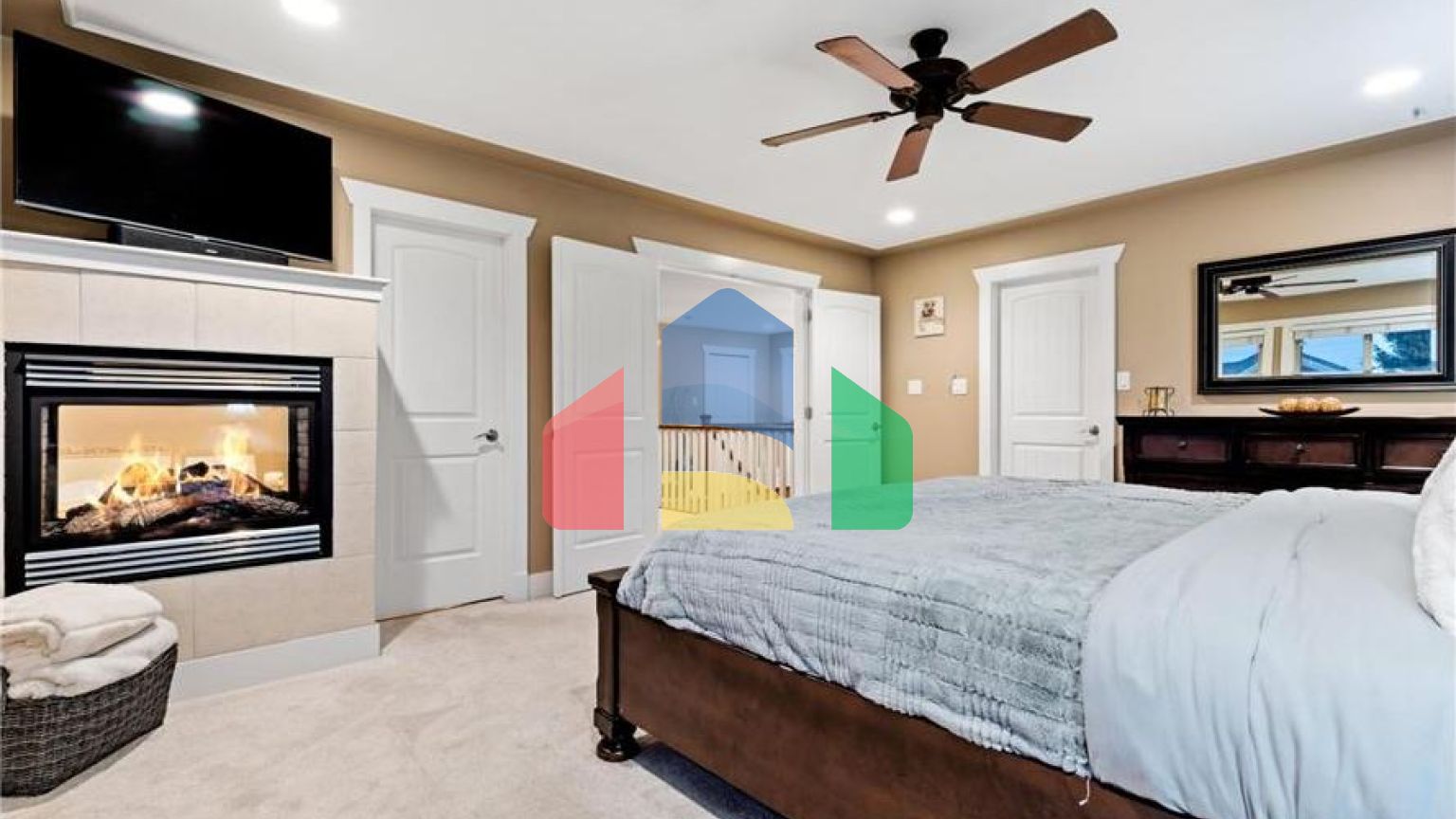 Residential - Single Family Home - Surrey, Canada - Canada