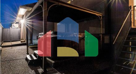 Residential - Single Family Home - Surrey, Canada - Canada