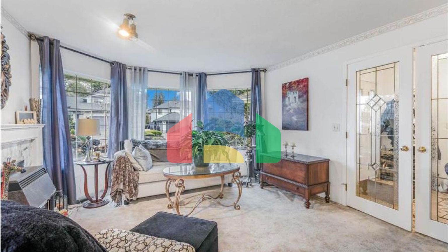 Residential - Single Family Home - Surrey, Canada - Canada