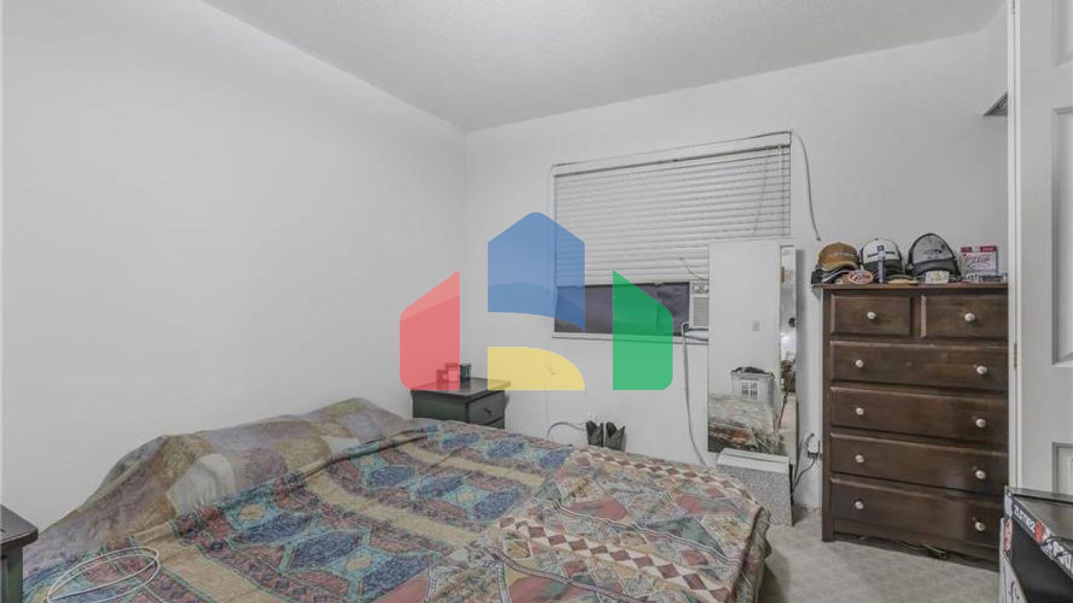 Residential - Single Family Home - Surrey, Canada - Canada