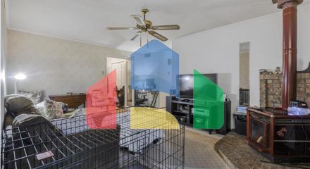 Residential - Single Family Home - Surrey, Canada - Canada