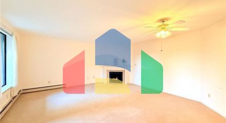 Residential - Single Family Home - Surrey, Canada - Canada