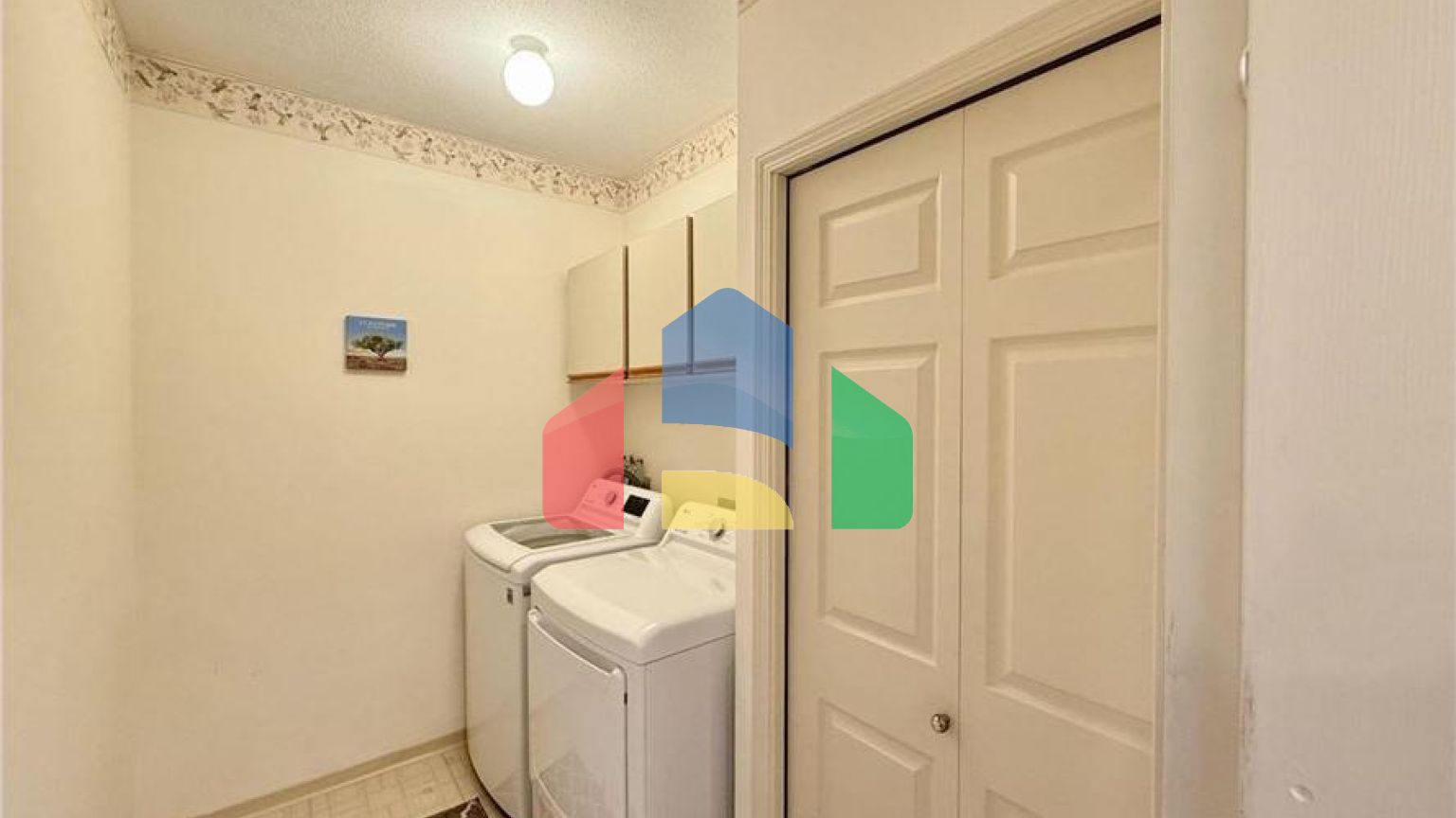 Residential - Single Family Home - Surrey, Canada - Canada