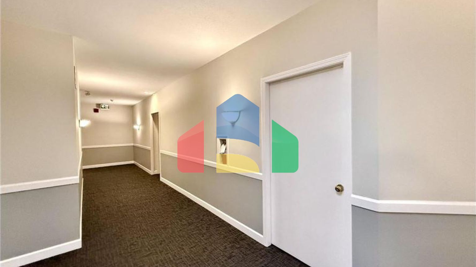 Residential - Single Family Home - Surrey, Canada - Canada