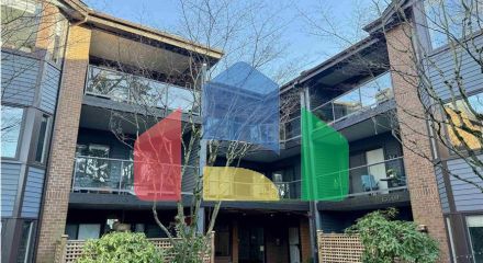 Residential - Single Family Home - Surrey, Canada - Canada