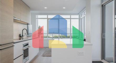 Residential - Single Family Home - Surrey, Canada - Canada