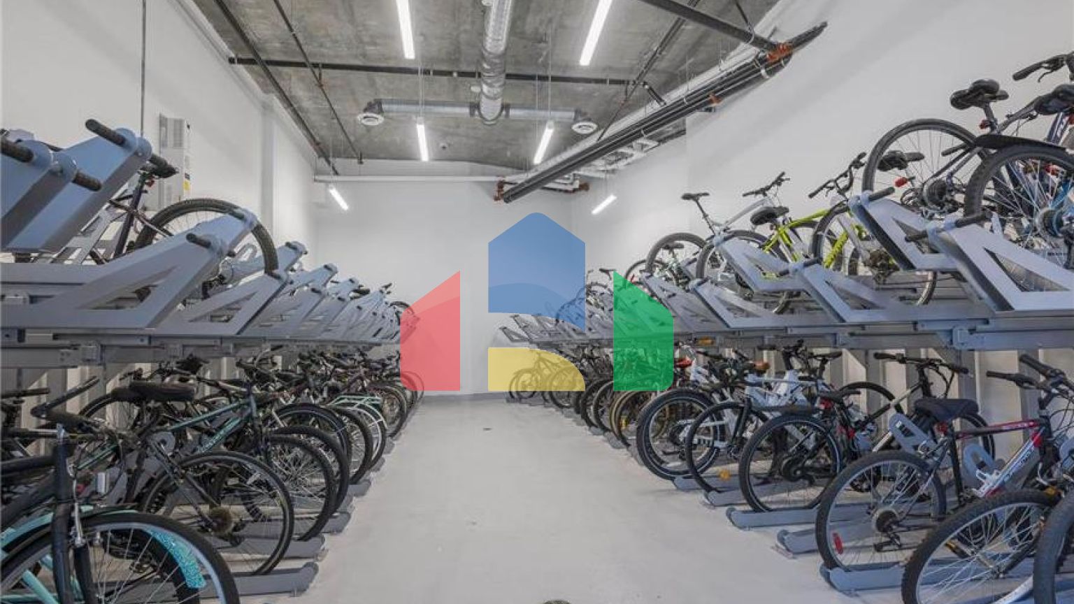 Residential - Single Family Home - Surrey, Canada - Canada