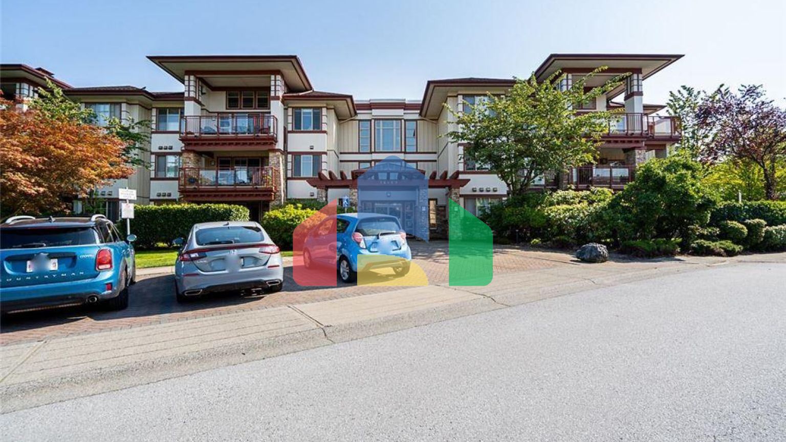 Residential - Condo/Apartment - Surrey, Canada - Canada