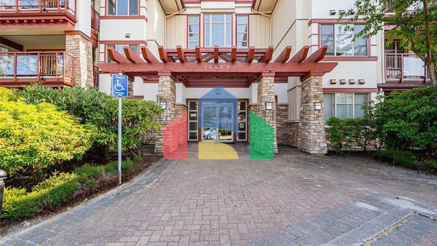 Residential - Condo/Apartment - Surrey, Canada - Canada