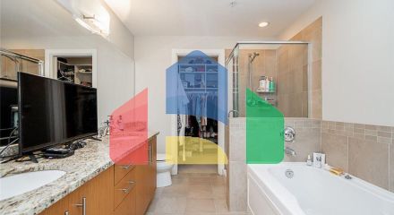 Residential - Condo/Apartment - Surrey, Canada - Canada