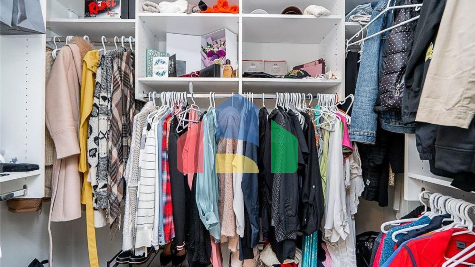 Residential - Condo/Apartment - Surrey, Canada - Canada