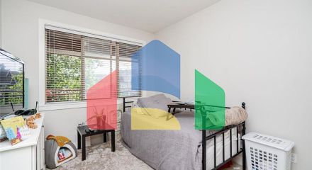 Residential - Condo/Apartment - Surrey, Canada - Canada