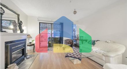 Residential - Townhouse - Surrey, Canada - Canada