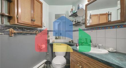 Residential - Townhouse - Surrey, Canada - Canada