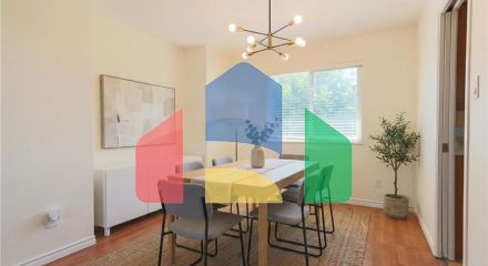 Residential - Single Family Home - Surrey, Canada - Canada