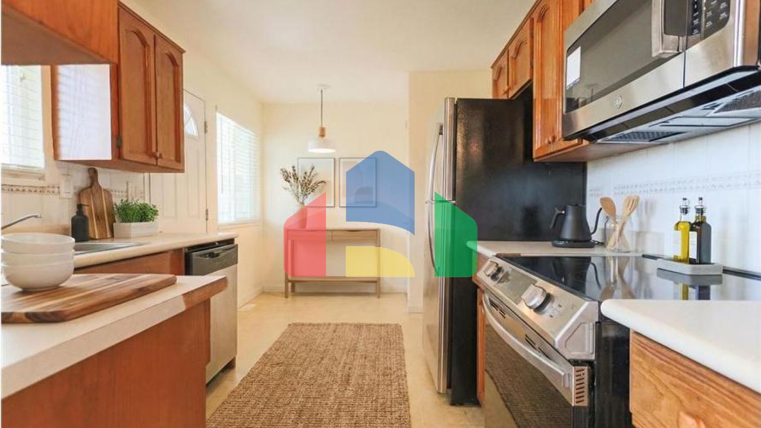 Residential - Single Family Home - Surrey, Canada - Canada