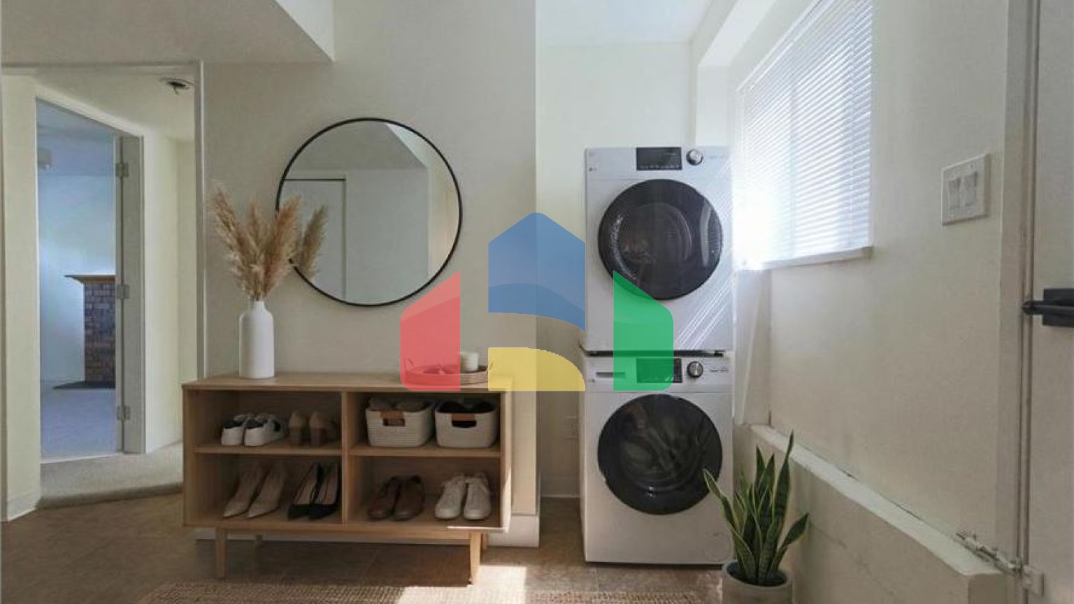 Residential - Single Family Home - Surrey, Canada - Canada