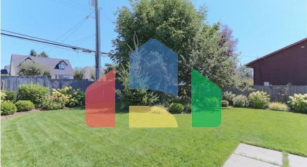 Residential - Single Family Home - Surrey, Canada - Canada