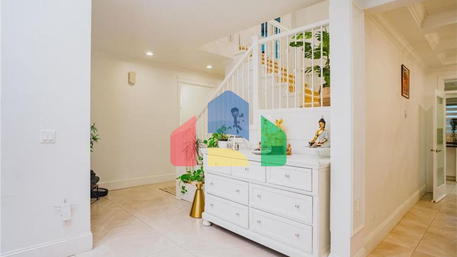 Residential - Single Family Home - Surrey, Canada - Canada