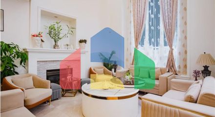 Residential - Single Family Home - Surrey, Canada - Canada