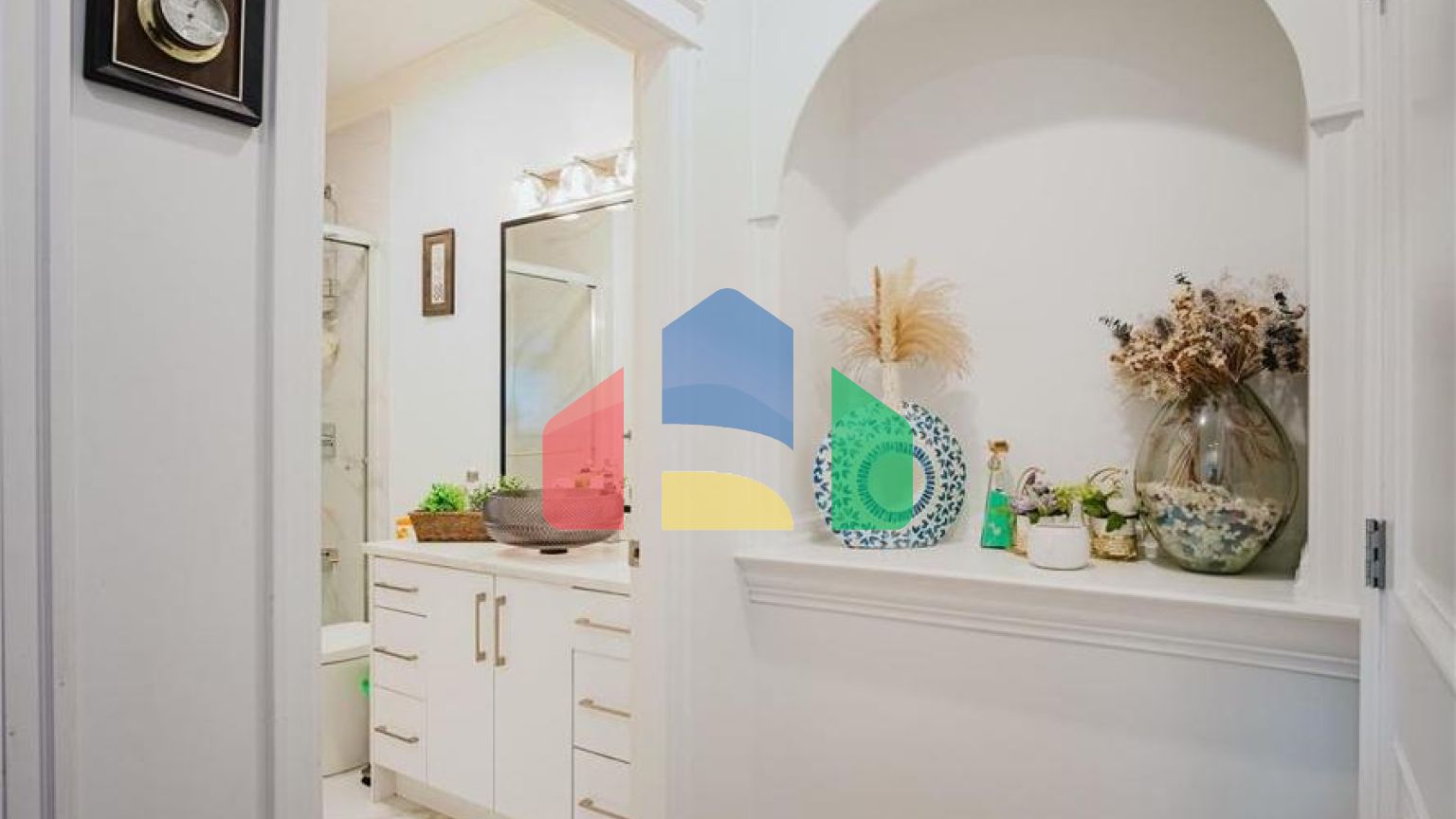 Residential - Single Family Home - Surrey, Canada - Canada