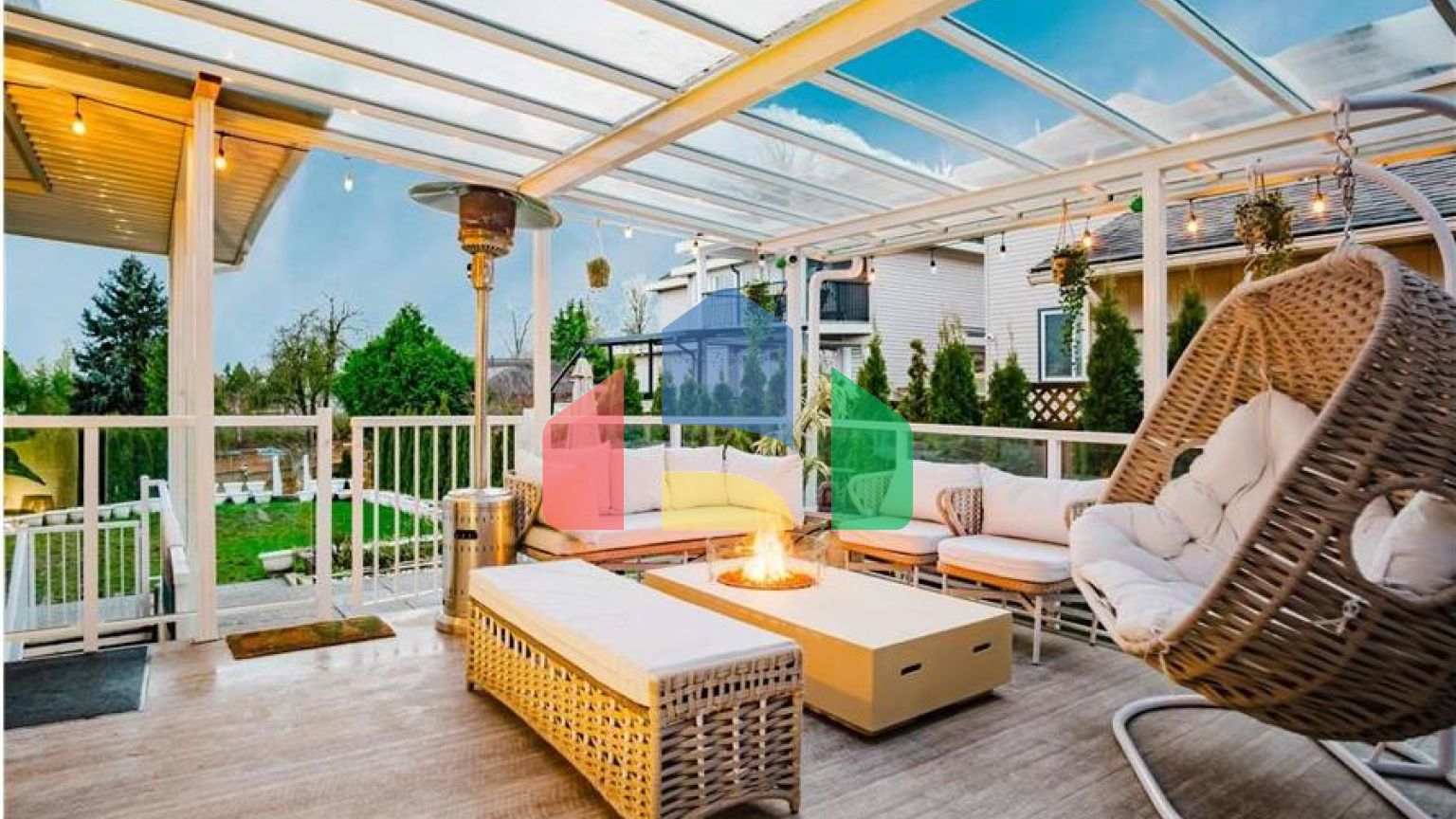 Residential - Single Family Home - Surrey, Canada - Canada