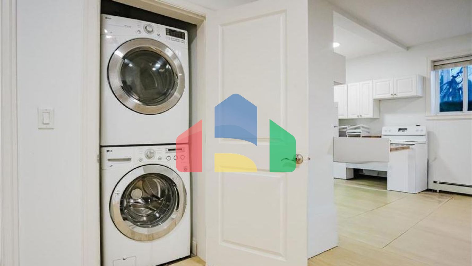 Residential - Single Family Home - Surrey, Canada - Canada