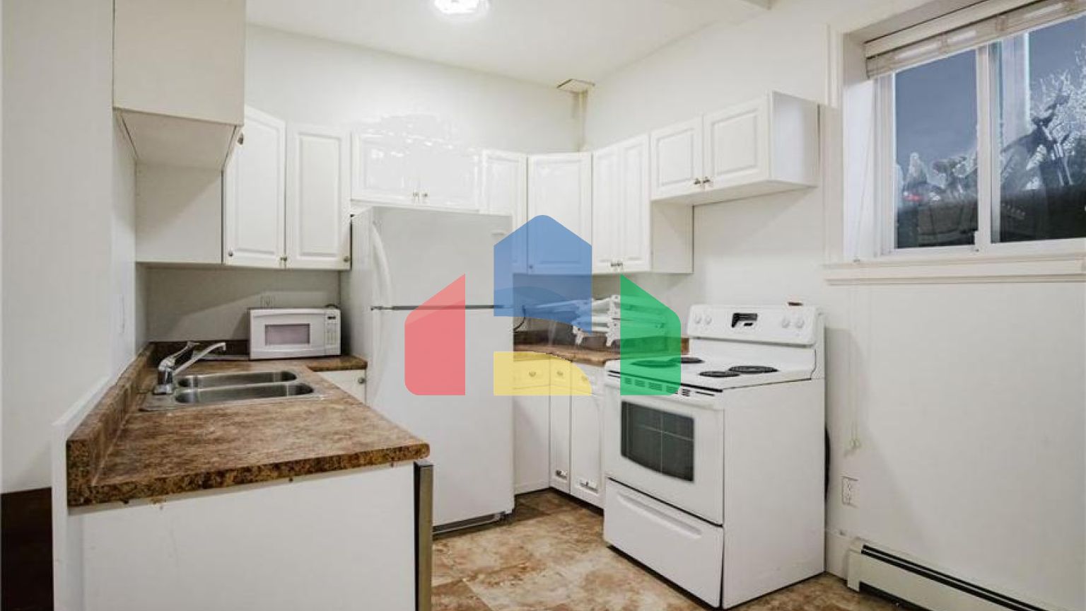 Residential - Single Family Home - Surrey, Canada - Canada