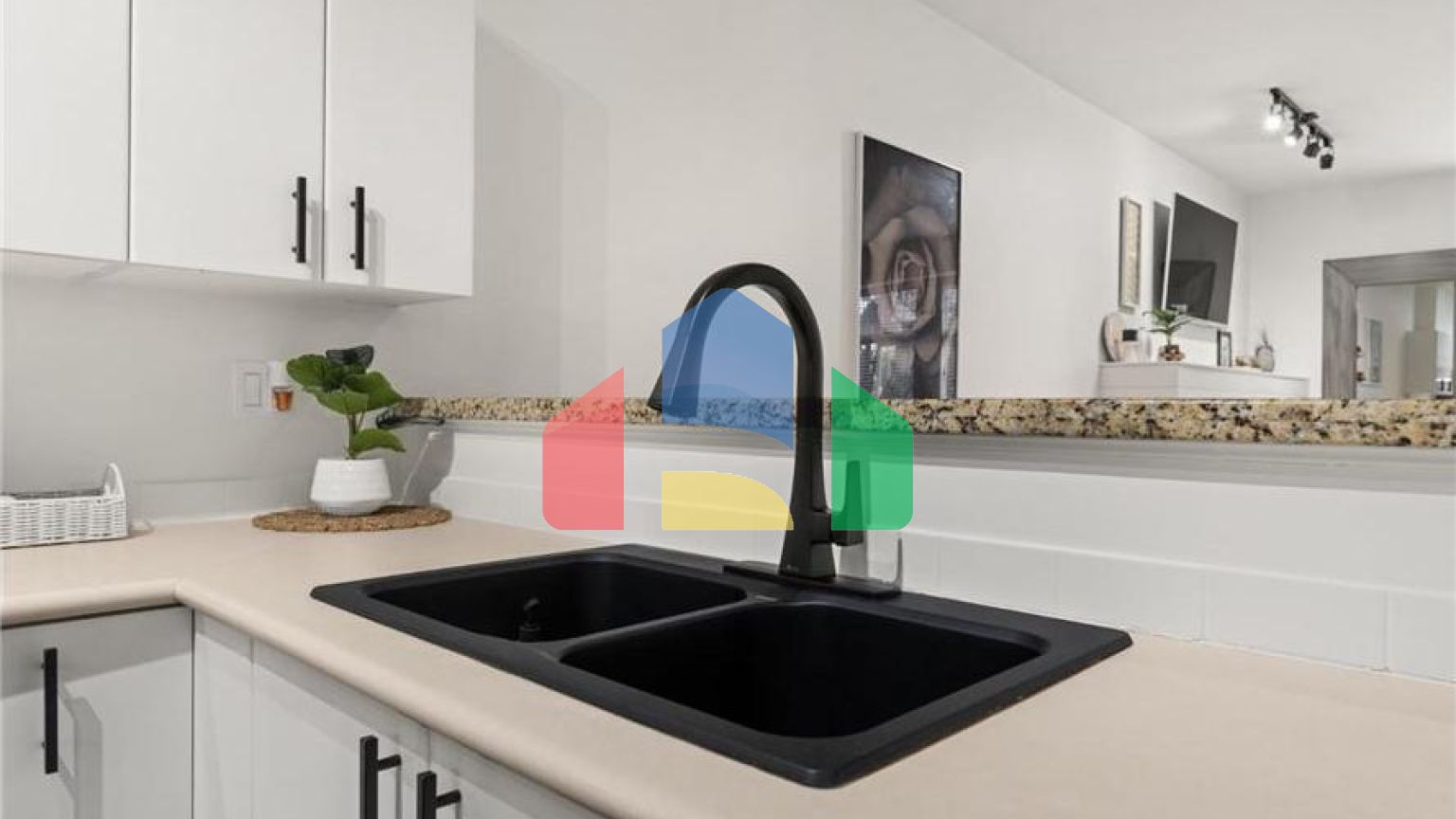 Residential - Townhouse - Surrey, Canada - Canada