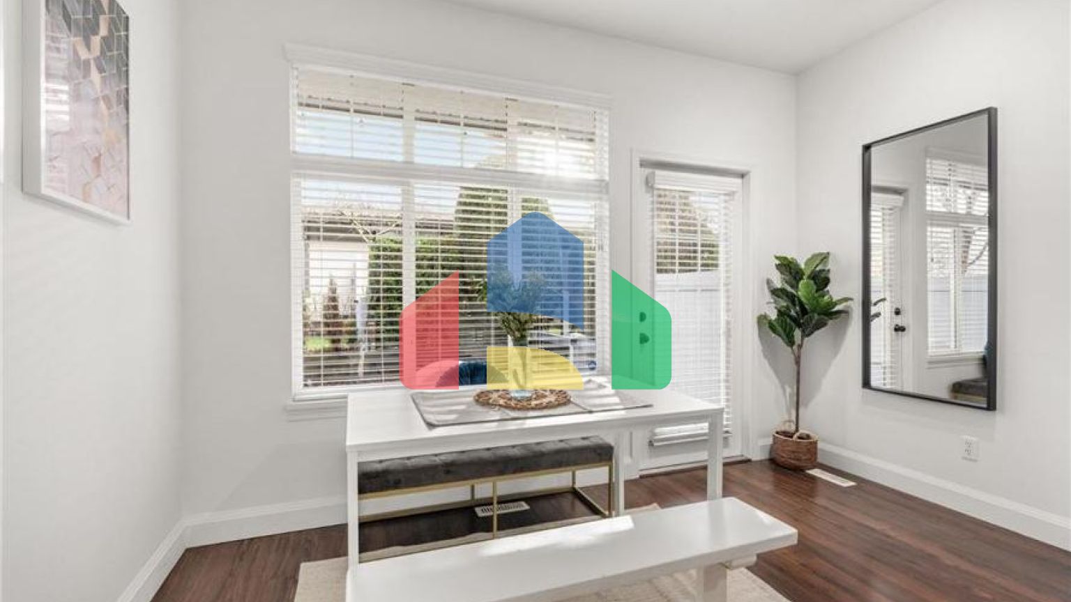 Residential - Townhouse - Surrey, Canada - Canada