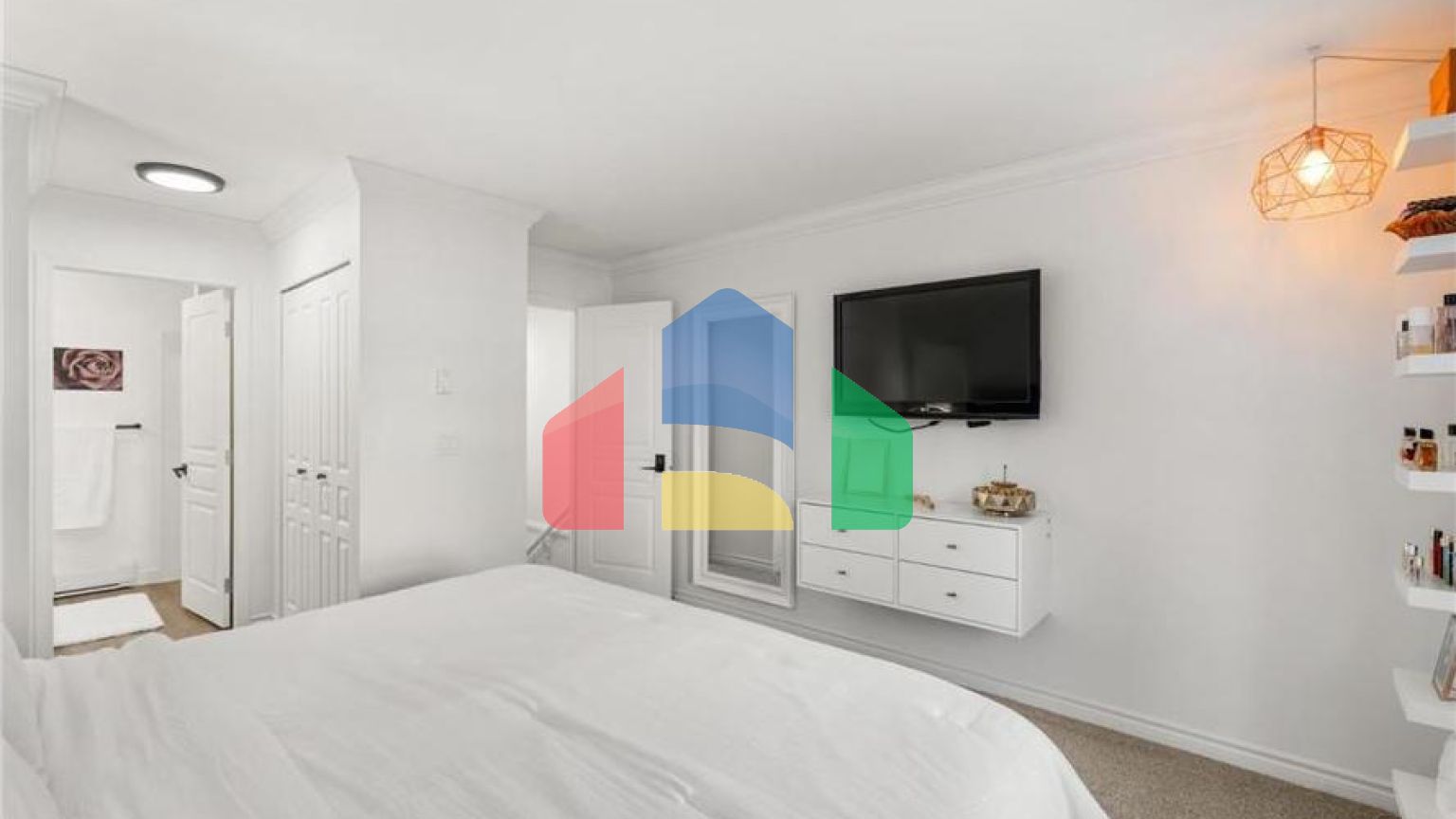 Residential - Townhouse - Surrey, Canada - Canada