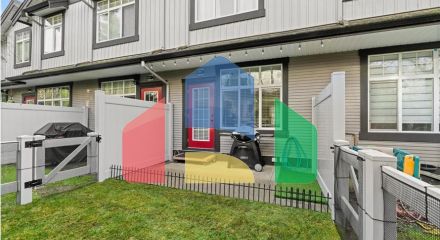 Residential - Townhouse - Surrey, Canada - Canada