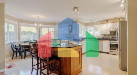 Residential - Single Family Home - Surrey, Canada - Canada