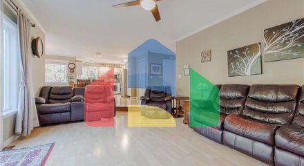 Residential - Single Family Home - Surrey, Canada - Canada Residential - Single Family Home - Surrey, Canada - Canada