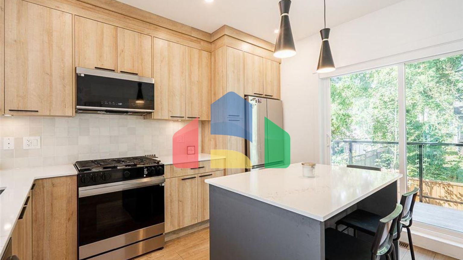 Residential - Townhouse - Surrey, Canada - Canada