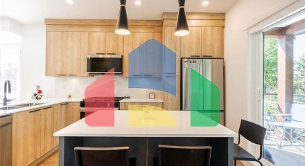 Residential - Townhouse - Surrey, Canada - Canada Residential - Townhouse - Surrey, Canada - Canada