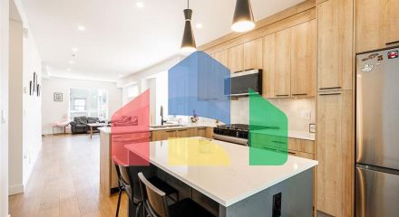 Residential - Townhouse - Surrey, Canada - Canada Residential - Townhouse - Surrey, Canada - Canada