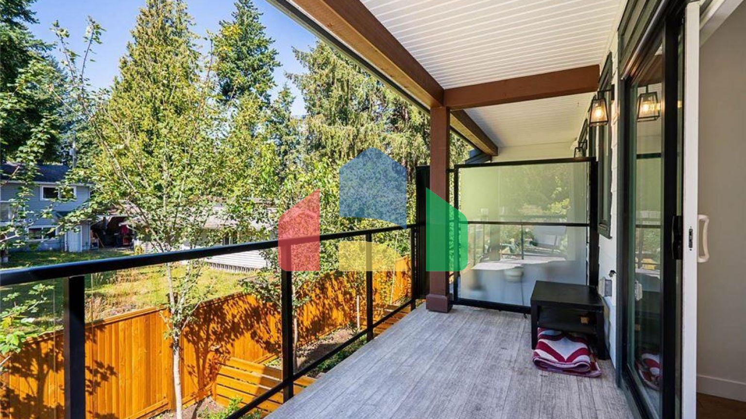 Residential - Townhouse - Surrey, Canada - Canada