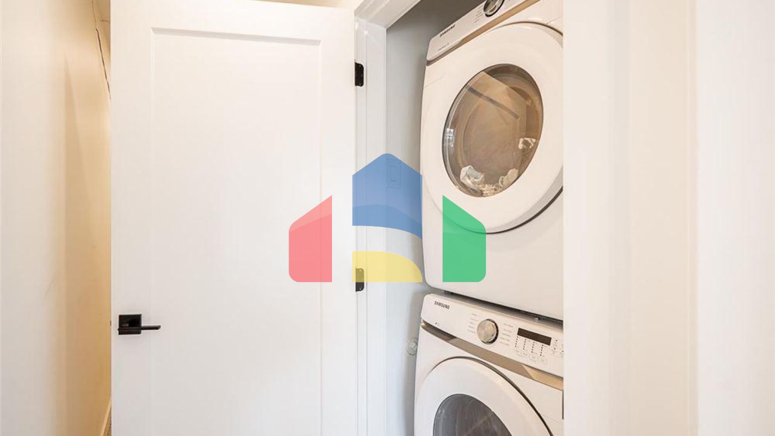 Residential - Townhouse - Surrey, Canada - Canada