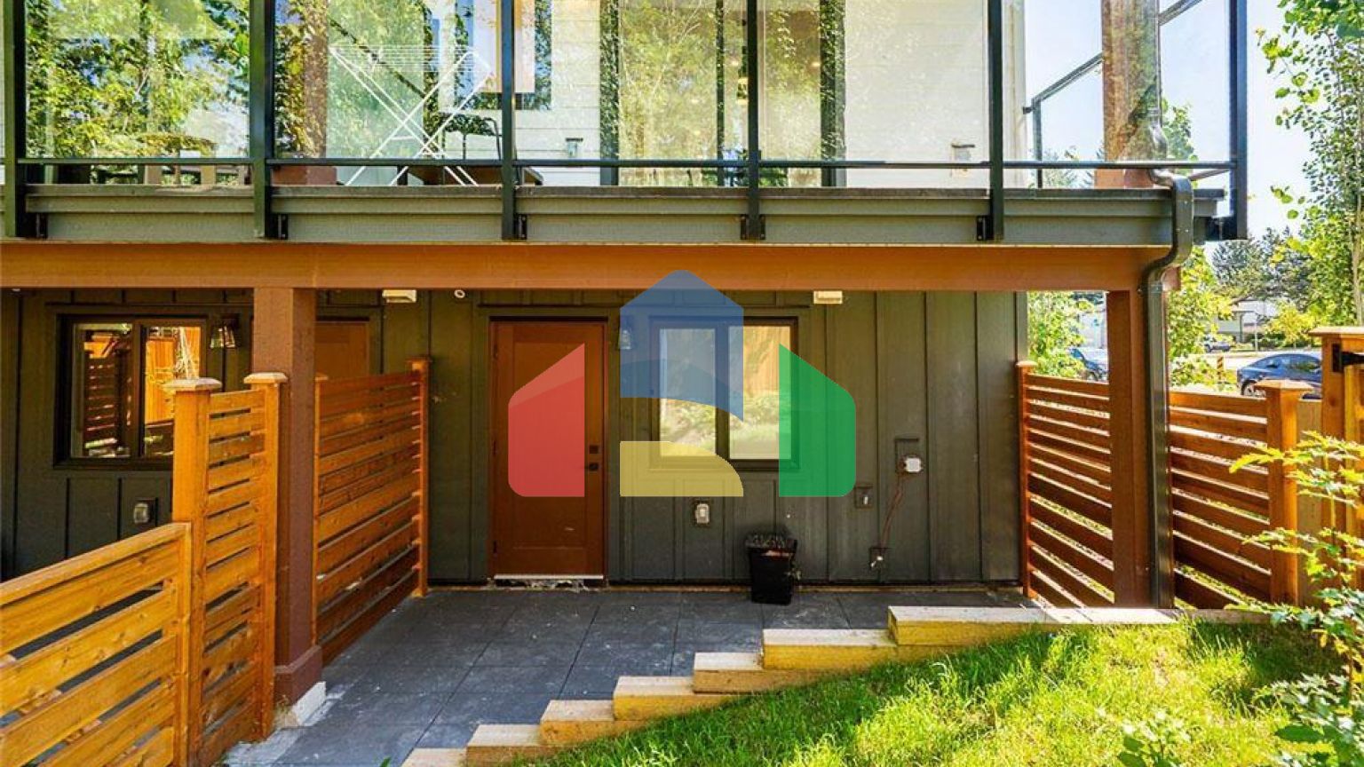 Residential - Townhouse - Surrey, Canada - Canada