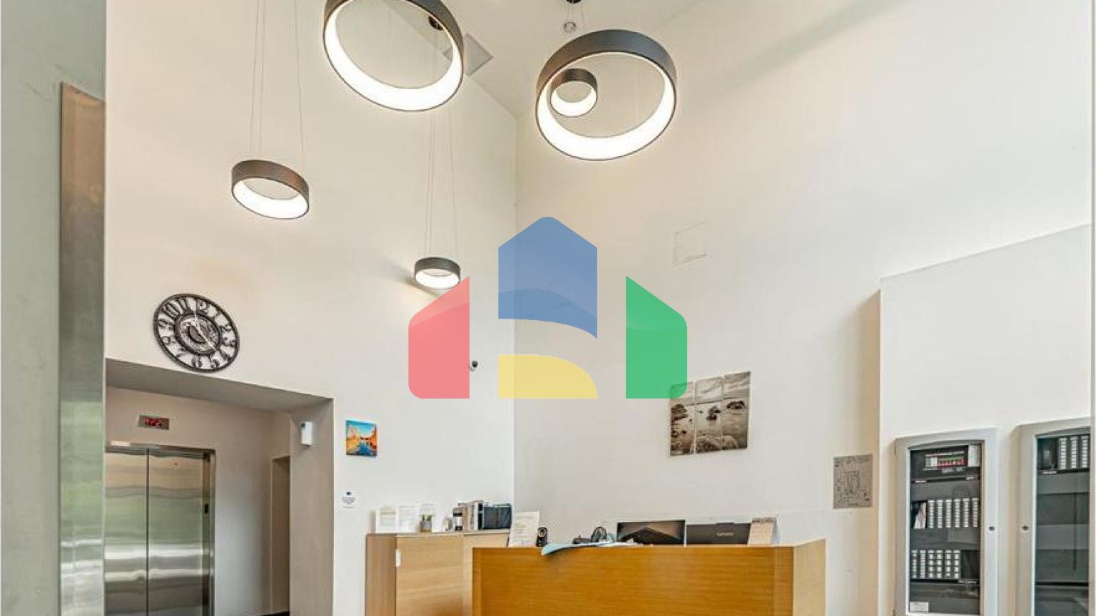 Residential - Single Family Home - Surrey, Canada - Canada