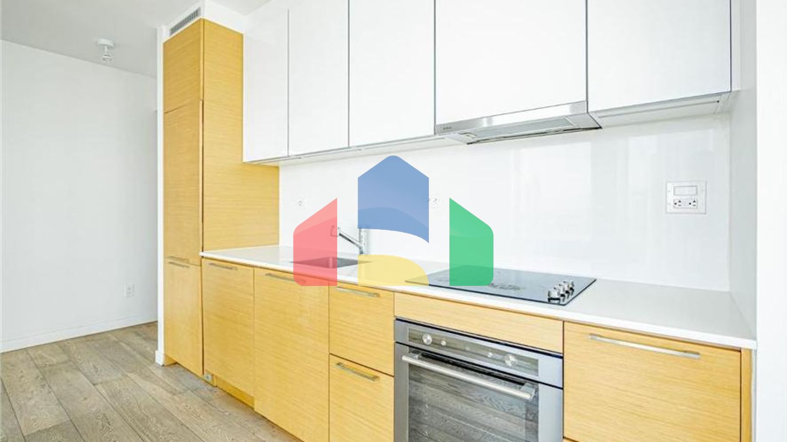 Residential - Single Family Home - Surrey, Canada - Canada