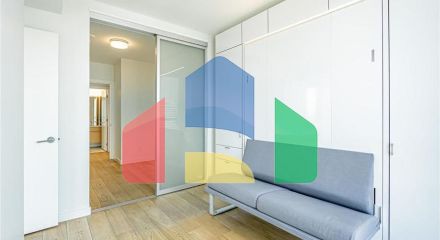 Residential - Single Family Home - Surrey, Canada - Canada