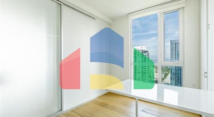 Residential - Single Family Home - Surrey, Canada - Canada