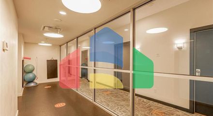 Residential - Single Family Home - Surrey, Canada - Canada